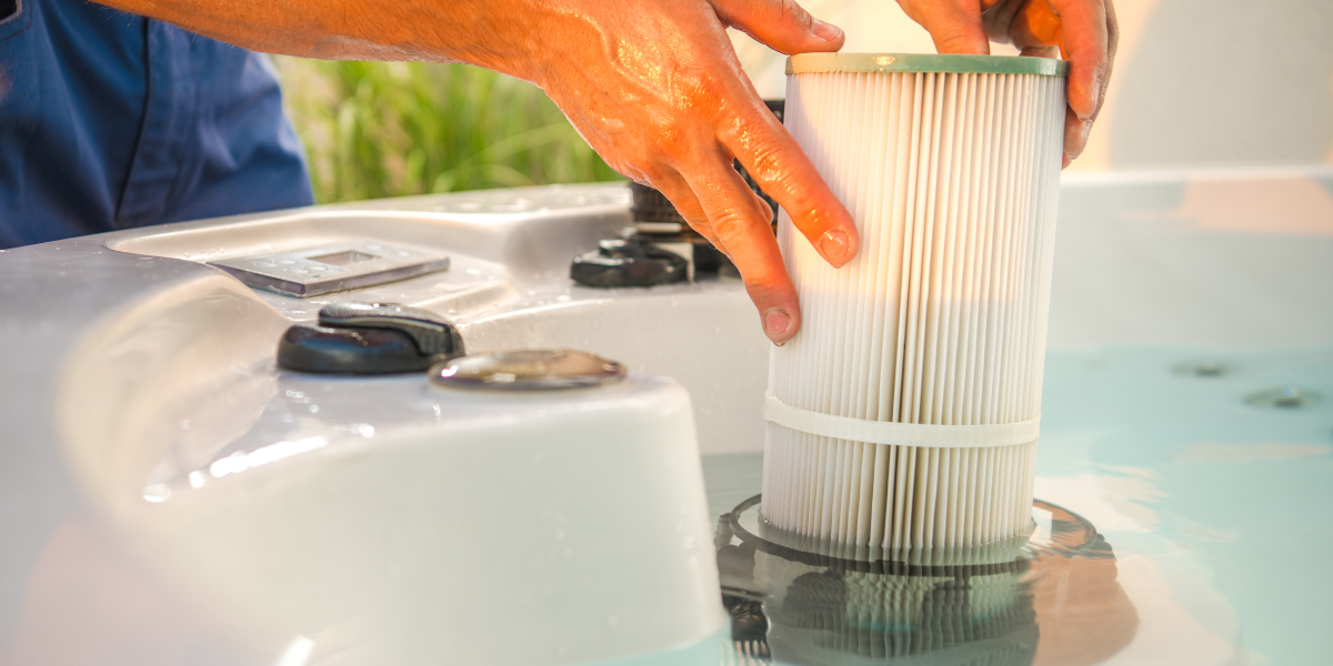 Pool filter cleaning service in Grapevine