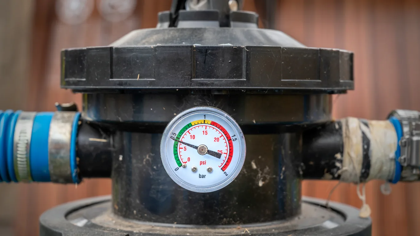 Increased pressure on your pool filter’s gauge Pool filter gauge